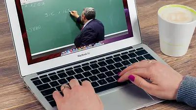 Laptopy dla nauczycieli 2025 – najlepsze modele i bon edukac