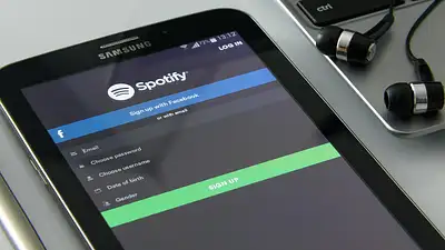 Nowe funkcje Spotify: odkryj twórców i historie muzyki
