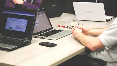 Najlepsze laptopy do 3000 zł – wydajność i jakość w przystęp