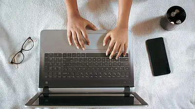 Stacja dokująca do laptopa – jak wybrać najlepszą?